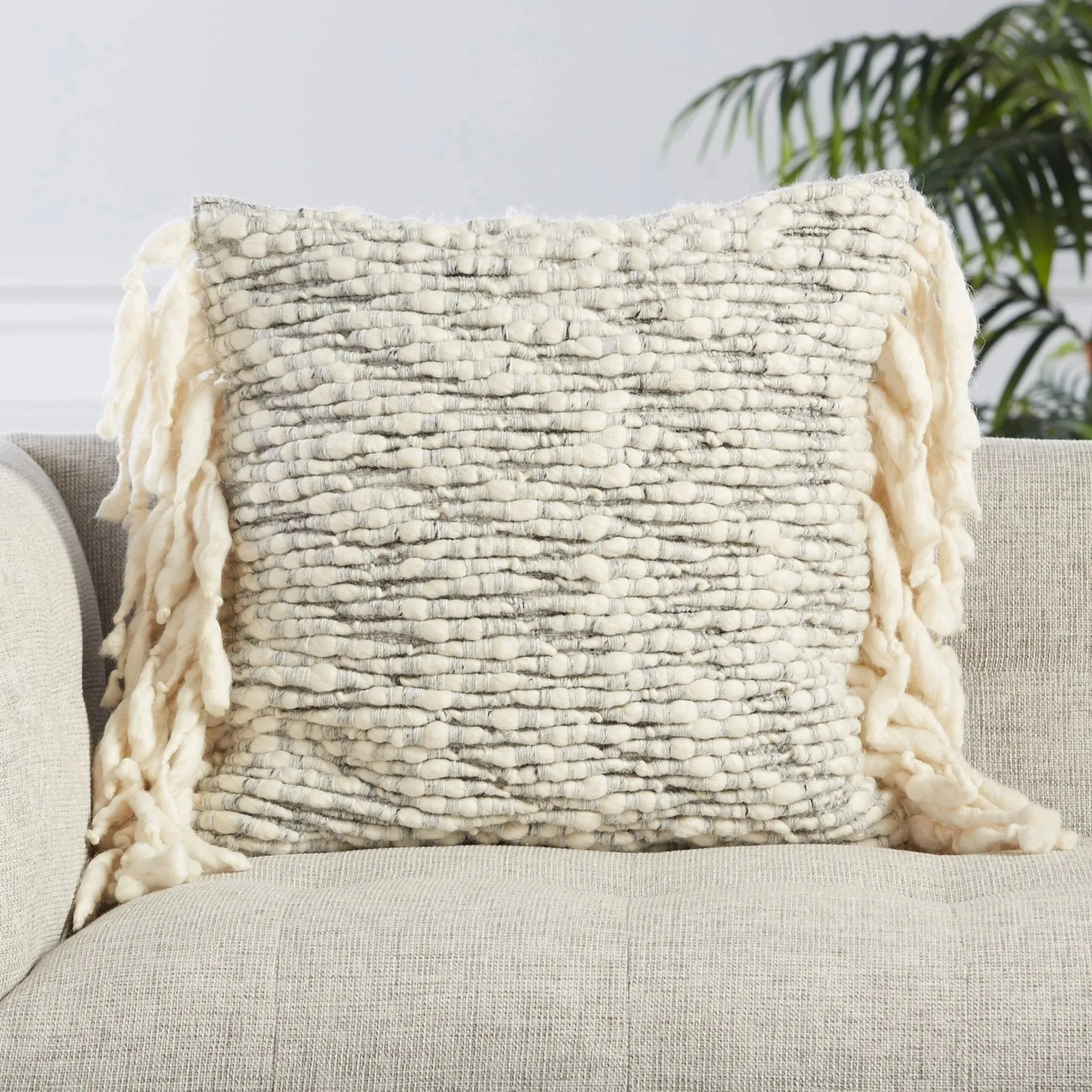 Angora AGO04 Ivory/Light Grey Pillow