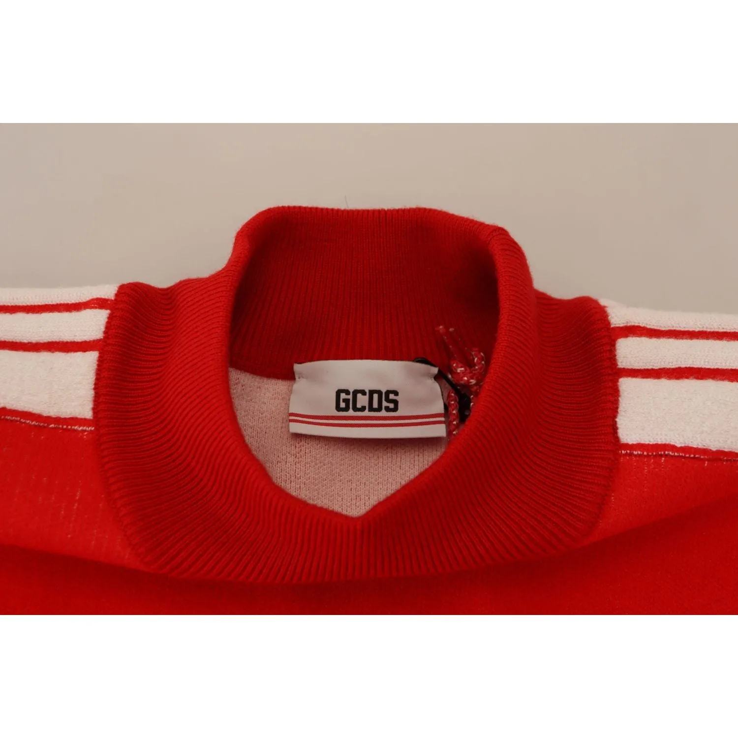 GCDS Elegant Red Pullover Sweater for Men