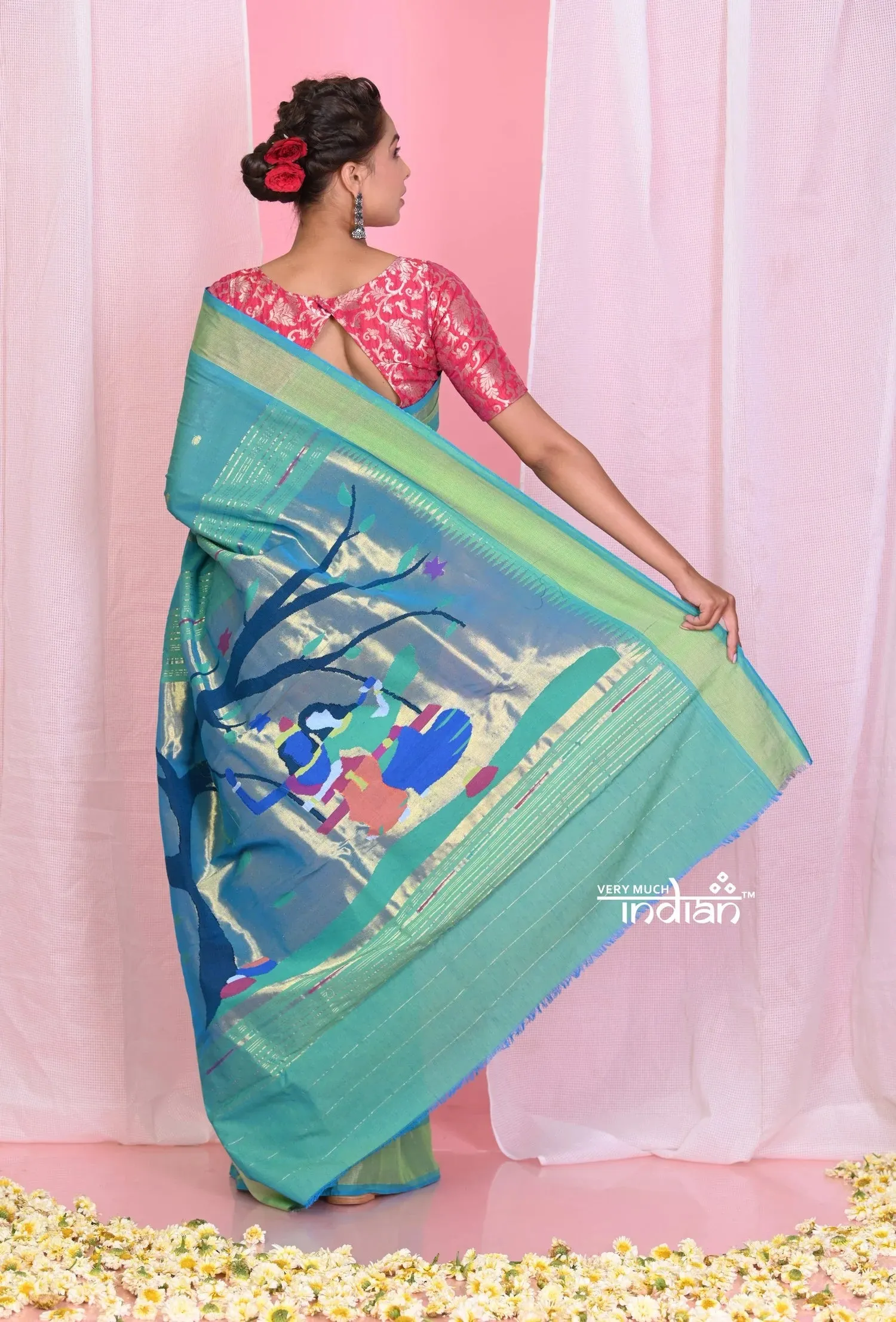 Pehal~Traditional Dual Tone Turqoise Blue Cotton Paithani with Traditional Radha Krishna Pallu