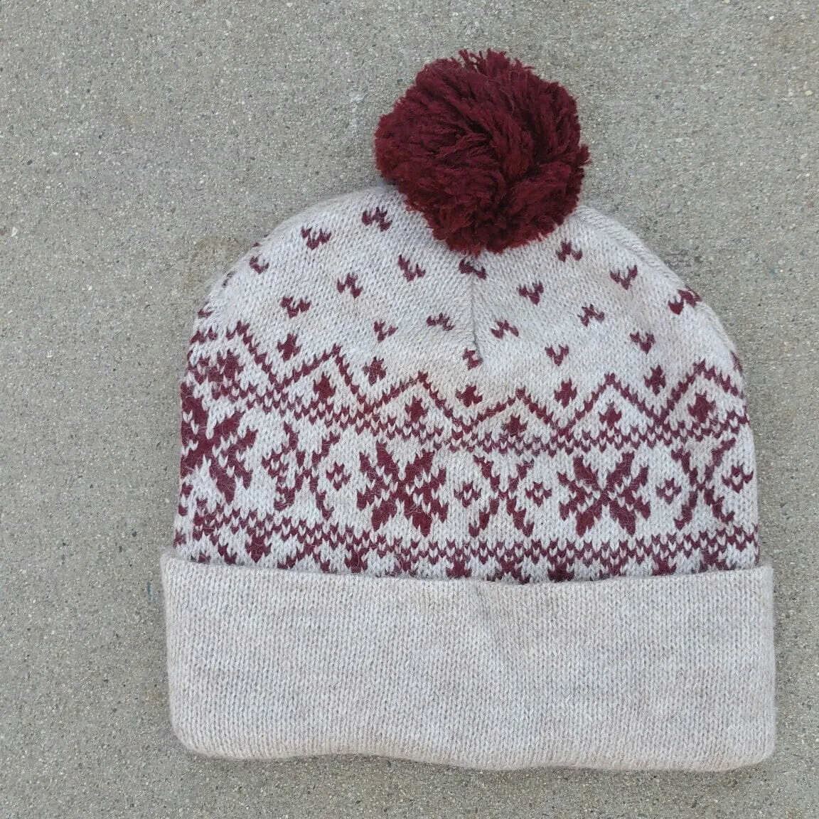 Snowflake Pom-Pom Alpaca Hat